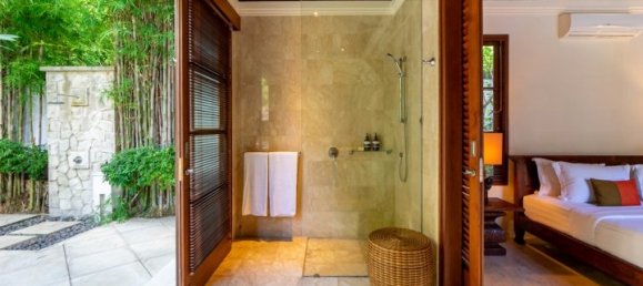 4 Schlafzimmer Villa in Jimbaran, Indonesia, Nr. 3250 17