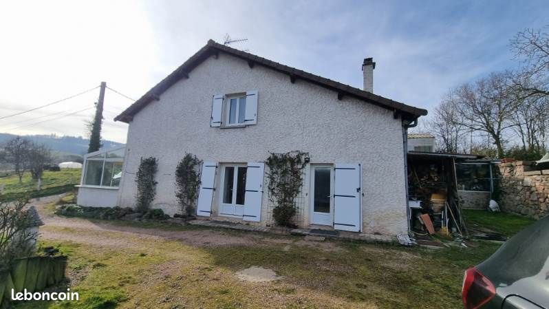Casa T3 em Saint-Bonnet-des-Quarts, France N.º 204644