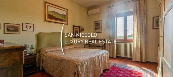 4 bedrooms Villa in Siena, Italy No. 196387 23