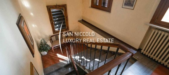 4 bedrooms Villa in Siena, Italy No. 196387 22