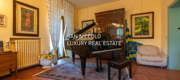 4 bedrooms Villa in Siena, Italy No. 196387 13