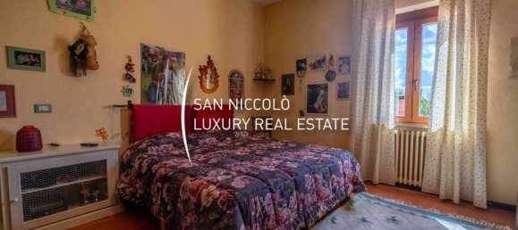 4 bedrooms Villa in Siena, Italy No. 196387 27