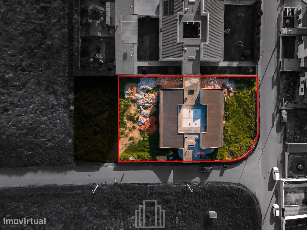 1353m² Land in Esmoriz, Portugal No. 203767