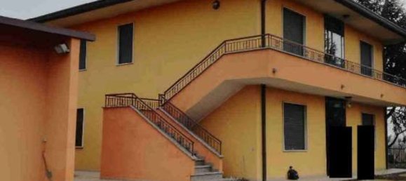 7-salle Appartement à Maserà di Padova, Italy No. 221009 4