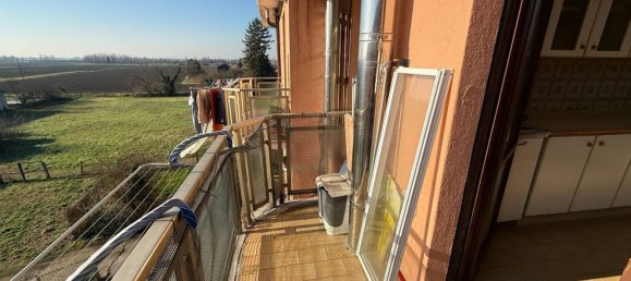 2 rooms Apartment in Borgo Mantovano, Italy No. 186250 5