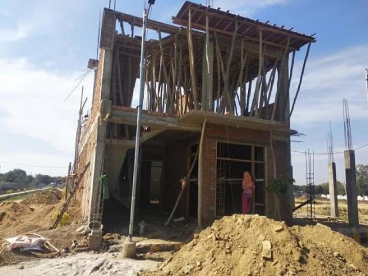 3 bedrooms House in Lucknow, India No. 3169