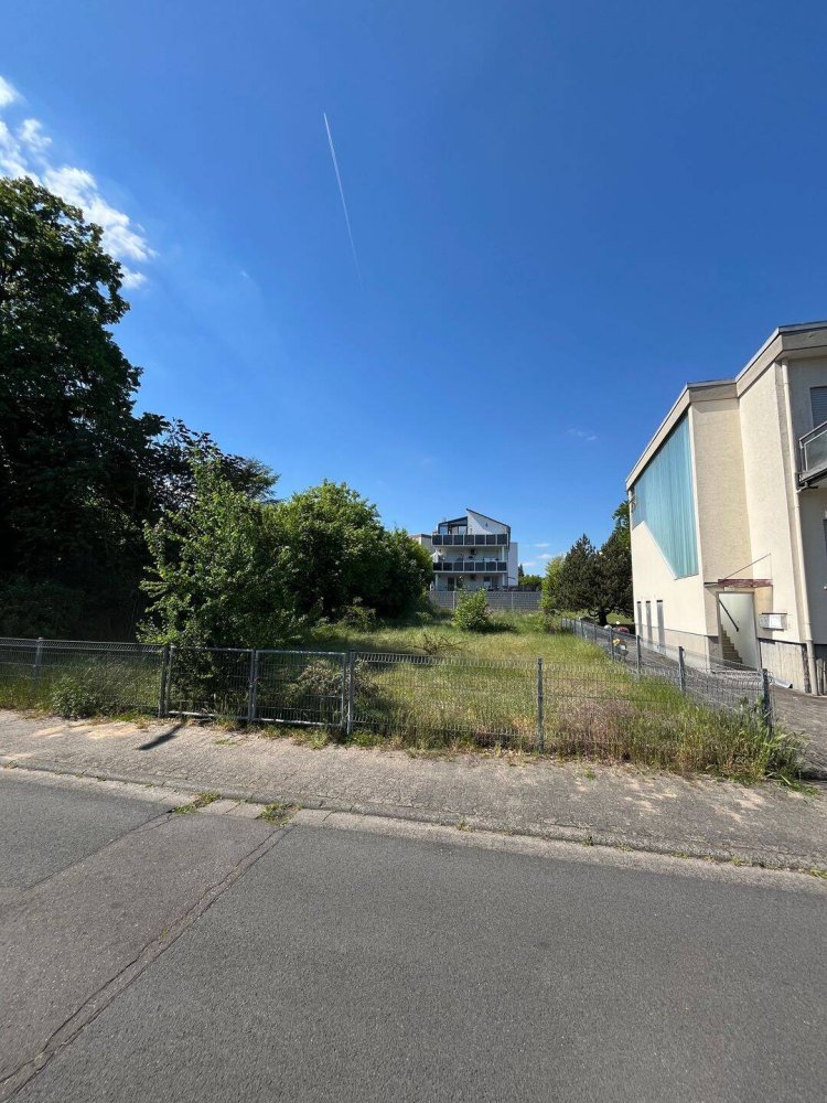  Land in Offenbach, Germany No. 222571