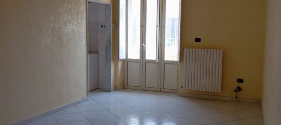 Квартира с 2 комнатами в Капурсо, Италия № 293343 3