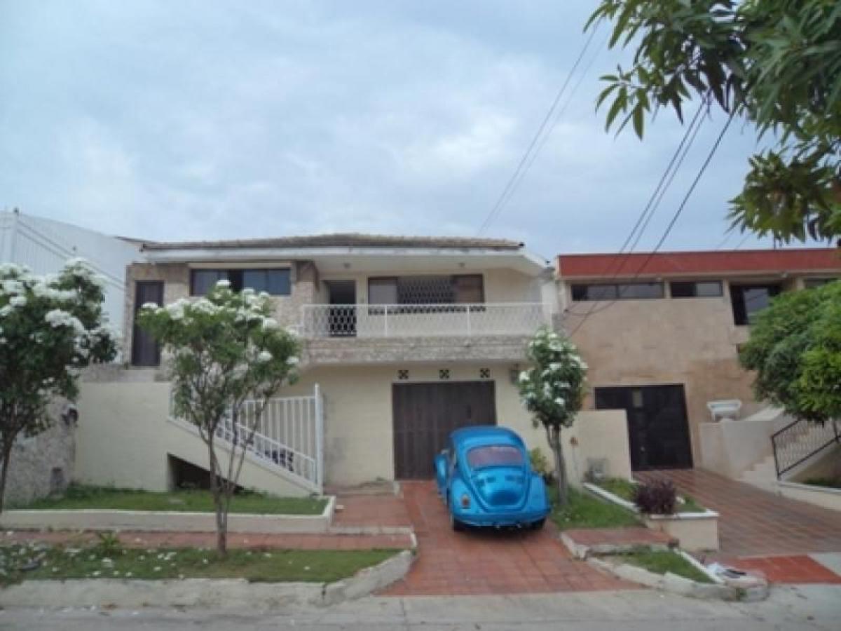 Дом с 4 спальнями в Атлантико, Колумбия № 5432