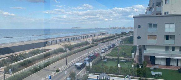 4 rooms Apartment in Bari, Italy No. 29417 7