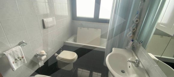 4 rooms Apartment in Bari, Italy No. 29417 25