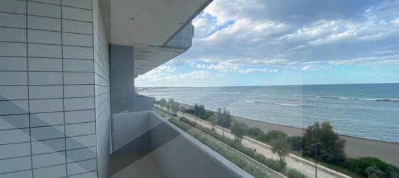 4 rooms Apartment in Bari, Italy No. 29417 15