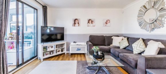 2 bedrooms Commercial property in Croydon, United Kingdom No. 8144 5