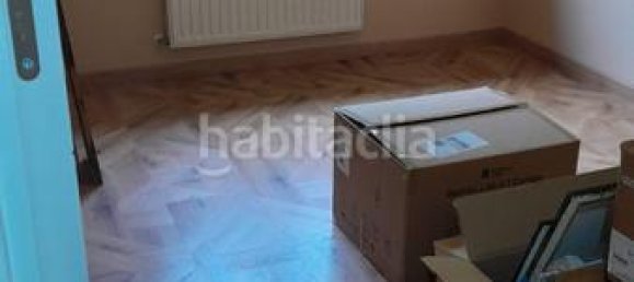 Apartamento de 2 dormitorios en Mieres, Spain No. 184415 16