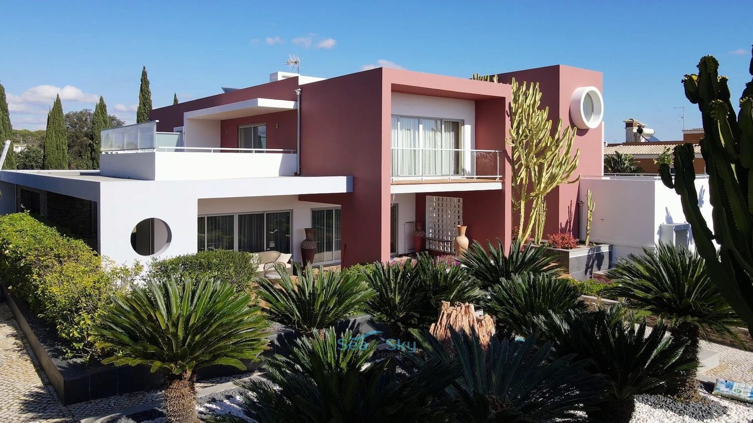 6 bedrooms House in Lagoa, Portugal No. 222805