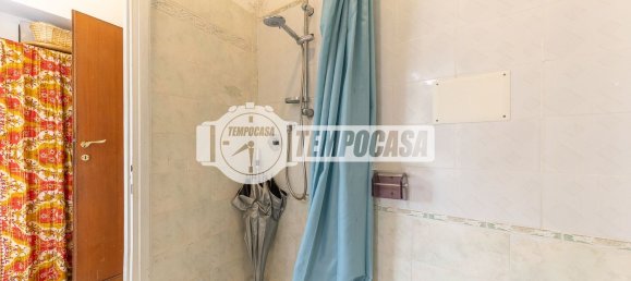 4 bedrooms Apartment in Rome, Italy No. 345252 16