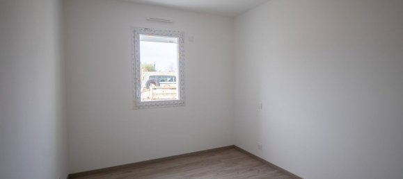 2 bedrooms House in La Garnache, France No. 101156 13