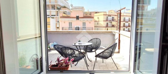 1 bedroom Penthouse in Bari, Italy No. 329653 18
