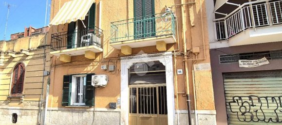 1 bedroom Penthouse in Bari, Italy No. 329653 4
