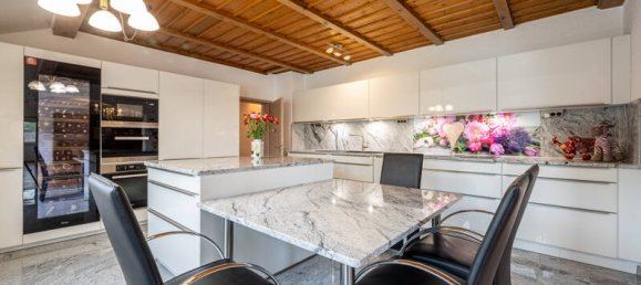 18-salle Bâtiment à Kelheim, Germany No. 131960 16