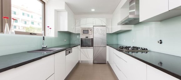 Casa de 3 dormitorios en Lourinha, Portugal No. 158100 2