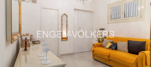 Квартира с 4 комнатами в Рим, Италия № 102934 14