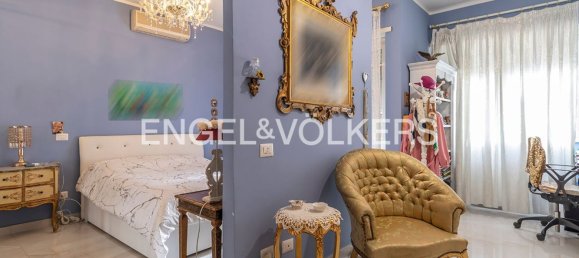 Квартира с 4 комнатами в Рим, Италия № 102934 24