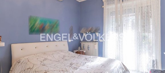 Квартира с 4 комнатами в Рим, Италия № 102934 19