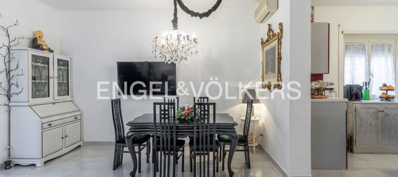 Квартира с 4 комнатами в Рим, Италия № 102934 9