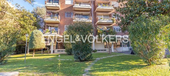 Квартира с 4 комнатами в Рим, Италия № 102934 34