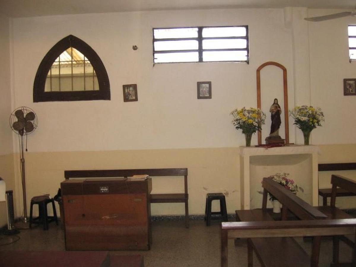  عقار تجاري في Lanus, Argentina رقم 22811