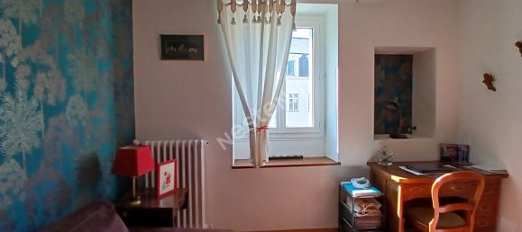 Apartamento de 4 dormitorios en Ploermel, France No. 278454 9