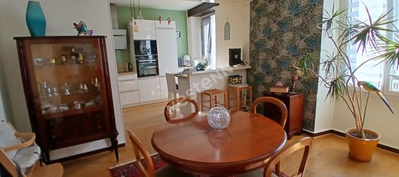 Apartamento de 4 dormitorios en Ploermel, France No. 278454 2