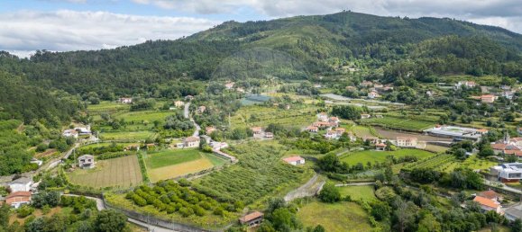 3 bedrooms House in Caires, Portugal No. 164663 3