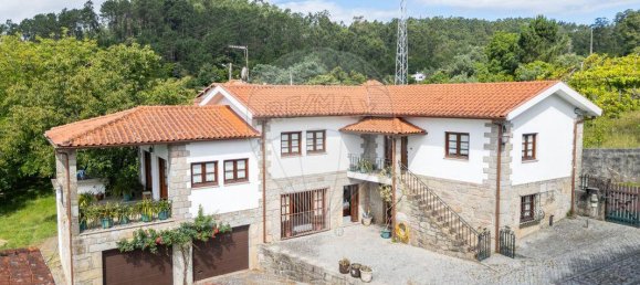 3 bedrooms House in Caires, Portugal No. 164663 6