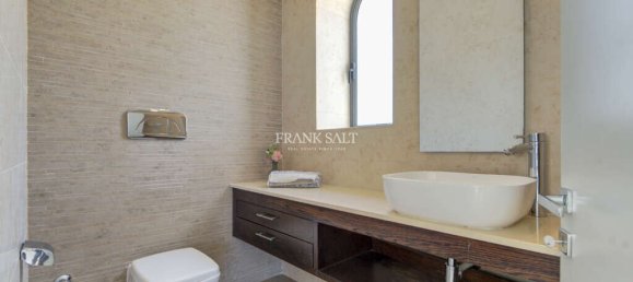 Bungalow de 4 dormitorios en Bahar ic-Caghaq, Malta No. 3131 13