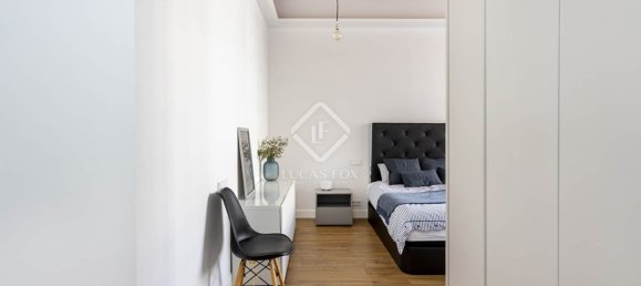 3 bedrooms Apartment in Eixample, Spain No. 26150 24