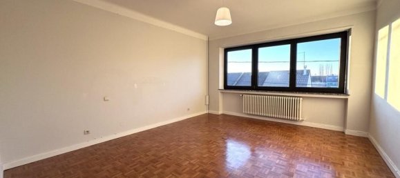 3 bedrooms Apartment in Terville, France No. 231751 6