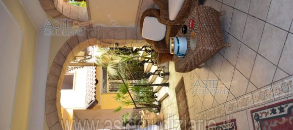 3 bedrooms House in Qualiano, Italy No. 341566 7