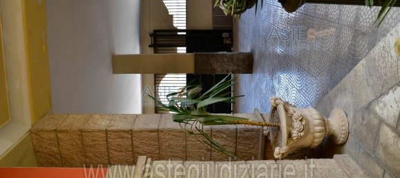 3 bedrooms House in Qualiano, Italy No. 341566 6