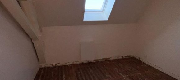 2 Schlafzimmer Haus in Plou, France, Nr. 210006 8