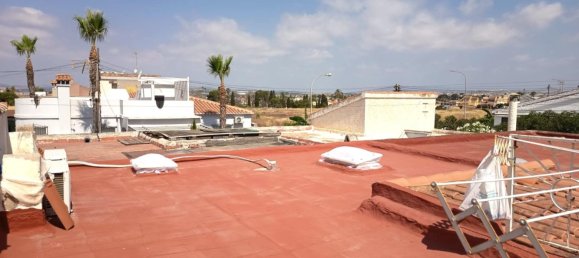 1 bedroom Bungalow for sale in Torrevieja, Alicante, Valencian Community, Spain № 370077 5