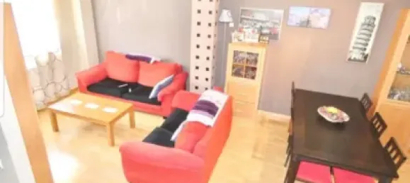 Adosado de 4 dormitorios en Chozas de Abajo, Spain No. 65419 15