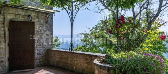 3 bedrooms House in Poppi, Italy No. 290969 4