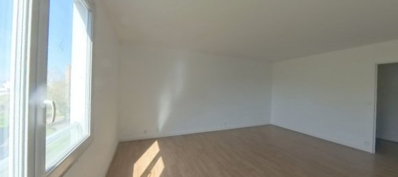 3 chambres Appartement à Maisons-Alfort, France No. 348779 3