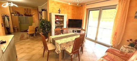5-salle Appartement à Strevi, Italy No. 46344 6