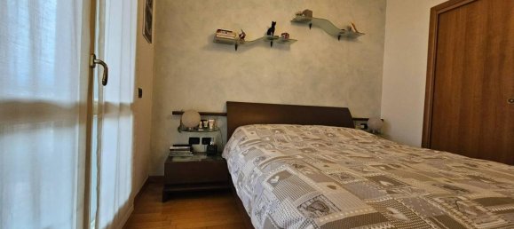 Квартира с 3 комнатами в Курно, Италия № 29970 42