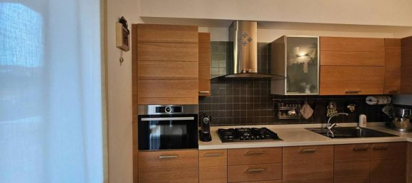 Квартира с 3 комнатами в Курно, Италия № 29970 41