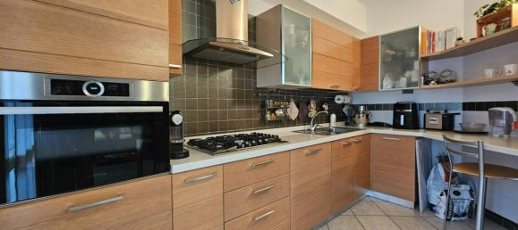 Квартира с 3 комнатами в Курно, Италия № 29970 22