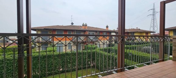 Квартира с 3 комнатами в Курно, Италия № 29970 34